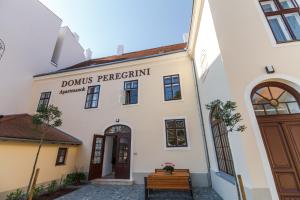 Budova, v ktorej sa apartmánový hotel nachádza