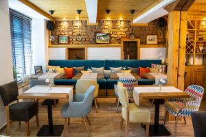 Posezení v ubytování Seven Springs Hotel