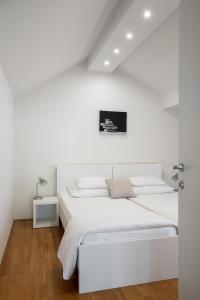 Imagen de la galería de Apartment Penthouse Festina Lente, en Sombor