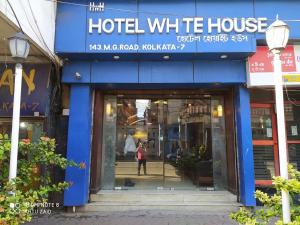 Gallery image of Hotel White House in Kolkata