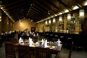 Restaurace v ubytování Kuiburi Hotel & Resort
