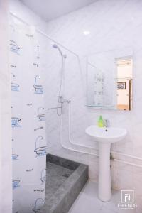 Bathroom sa Gyumri apart