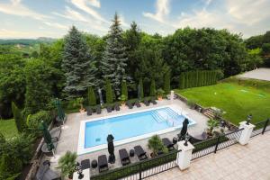 Hồ bơi trong/gần Calimbra Wellness Hotel Superior