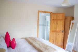 Giường trong phòng chung tại no 6 Cnoc Na Si