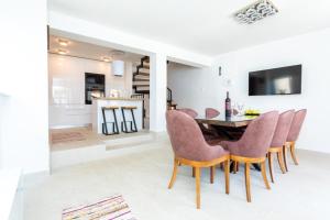 Kuchnia lub aneks kuchenny w obiekcie Holiday house DREAM