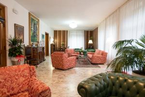 Gallery image of Hotel Roma in Pisa