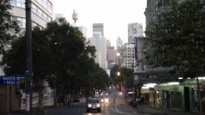 Nespecifikovaný výhled na destinaci Sydney nebo výhled na město při pohledu z hotelu