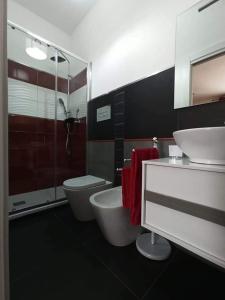 Koupelna v ubytování B&B Omer