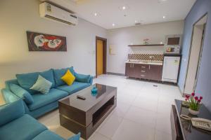A seating area at Amar Furnished Hotel Apartments