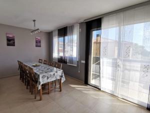 Fotografie z fotogalerie ubytování Casa Dorada v destinaci Calafell