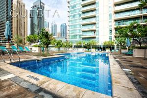Bazén v ubytování Al Majara by EMAAR, Dubai Marina nebo v jeho okolí