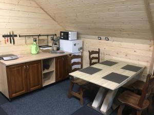 Dapur atau dapur kecil di Хочу в Карпати