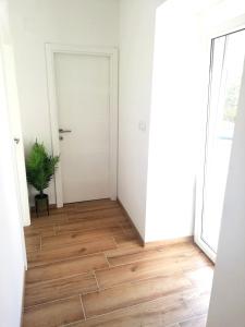 Fotografie z fotogalerie ubytování House Kala N29 v destinaci Jezera