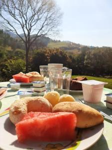 Frokost for gjester på Pousada Ecológica Rio do Peixe