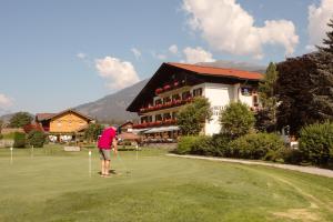 Golf v hotelu nebo okolí