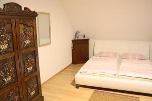 Φωτογραφία από το άλμπουμ του Hotel am Schloss Neuenstein σε Neuenstein