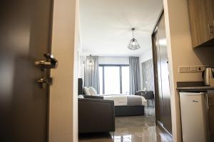 Gallery image of Jimmy's Suites in Larnaka