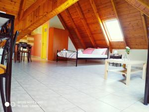 A bed or beds in a room at Apartments Onar