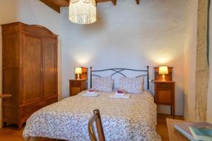Postel nebo postele na pokoji v ubytování Casa Rural Tamia