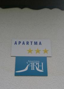 Certifikát, hodnocení, plakát nebo jiný dokument vystavený v ubytování Apartma Arh
