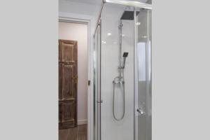 Koupelna v ubytování Sensacional Apartamento Junto a Palacio Real by Batuecas + 21 fotografií