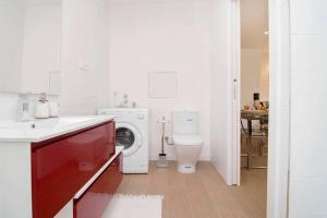 Ein Badezimmer in der Unterkunft Deslumbrante Apartamento en Plaza España, by Batuecas