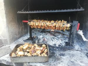 Talumajutuse külastajatele saadaval grillimisvõimalused