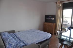 A bed or beds in a room at Sun Villa & exclusive stars view