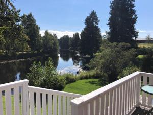 Vista sul fiume nelle vicinanze della casa vacanze