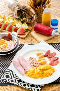 Frukostalternativ för gäster på Vimarn Samed Resort