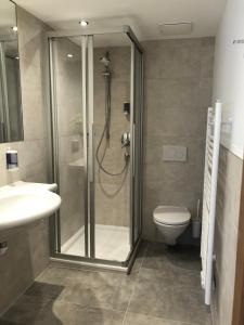 Kúpeľňa v ubytovaní Hotel Garni Central - Zimmer - Studios - Apartments