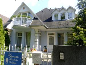 Budova, v ktorej sa apartmán nachádza