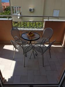 Balkón nebo terasa v ubytování Apartment Malinska, Primorje-Gorski Kotar 19