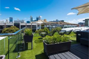 Gallery image of Boho Room in the City with Remarkable Rooftop in Perth