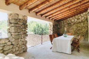 A balcony or terrace at CASA NICOLE Naturaleza, Montañas y Piscina Privada en Alicante