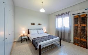 Zdjęcie z galerii obiektu Yiotas House w mieście vlicha