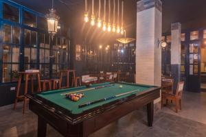 a billiard room with a pool table in it at Galapagos Native in Puerto Ayora
