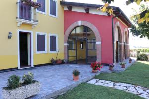 Budova, kde se bed and breakfast nachází