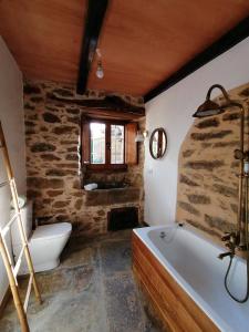 Koupelna v ubytování La Fontica