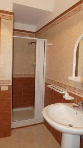 Kúpeľňa v ubytovaní Villa PARADISE BIFAMILIARE San vito lo capo