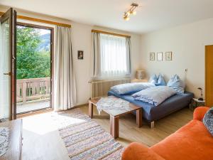 Ein Bett oder Betten in einem Zimmer der Unterkunft Ferienwohnung mit Wlan & Balkon A 394.010