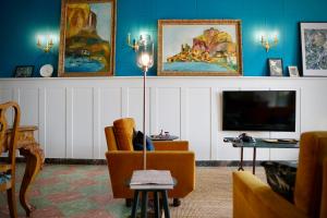 Una televisión o centro de entretenimiento en Villa Caterina - Solemar Sicilia