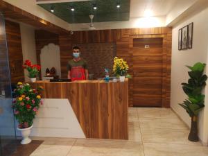 Majutusasutuse Hotel Neelkamal külastajad
