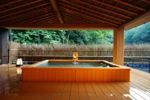 Foto dalla galleria di Kinosaki Onsen Nishimuraya Hotel Shogetsutei a Toyooka