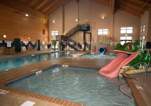 Gallery image of Timberlake Lodge in Grand Rapids