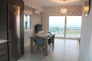 TV a/nebo společenská místnost v ubytování Bilines Home