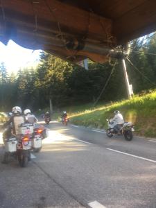 Afbeelding uit fotogalerij van Belvédère Relais Motos in Séez