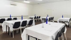 Oaks Port Douglas Resort商务区和/或会议室
