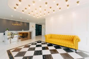 Posezení v ubytování Chanita Hotel Chumphon