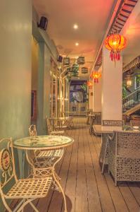 Restaurace v ubytování Oxville Hotel
